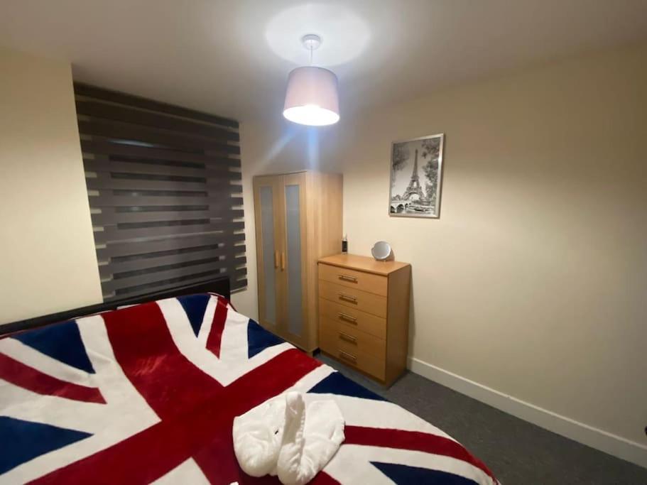 Apartment Lovely Flat By Chelsea Harbour