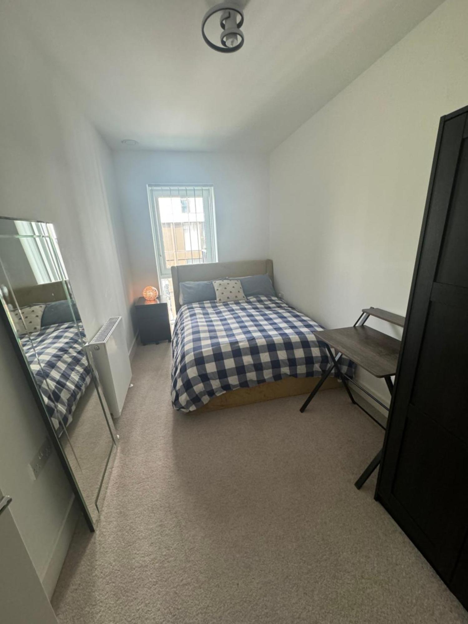 Apartment Lovely Flat By Chelsea Harbour London